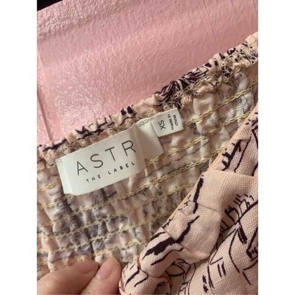 ASTR The Label Larisa Bondi Squareneck Blouse Top XS - Picture 7 of 9